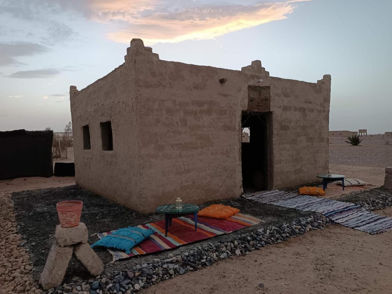 Camp Familia Erg Chebbi Hotel Merzouga Exterior photo